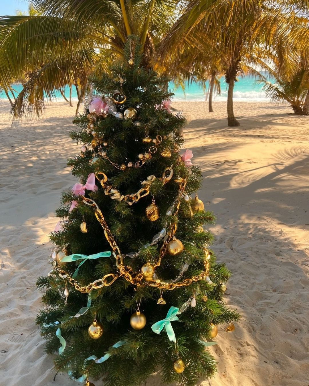 Golden Terra Wide-Face Stone Ring